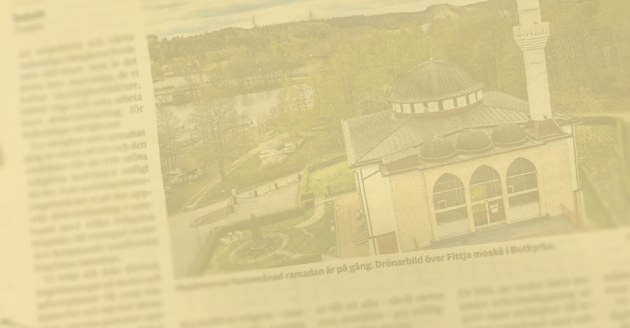 debatt dagen mot islamofobi Bild på en tidningsartikel med en bild på en moské