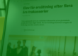 bild på en skärm med en artikel med titeln "Elev får ersättning efter flera års trakasserier"
